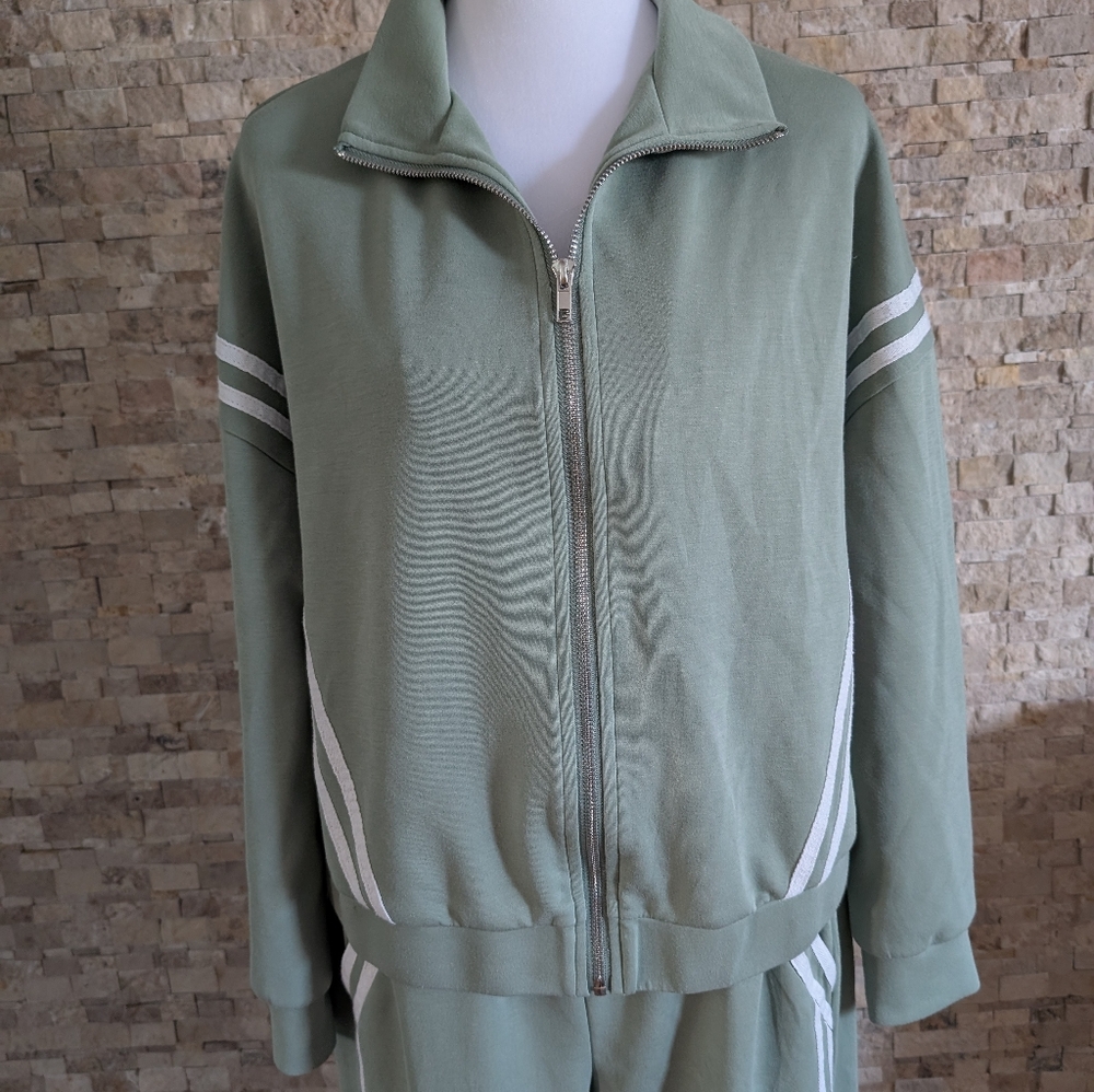 Sage Green 2 Piece Tracksuit Lounge Set Full Zip  Jacket Wide Leg Pants Large image 4